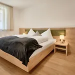 Refugium Mountain Oetztal - לאנגנפלד